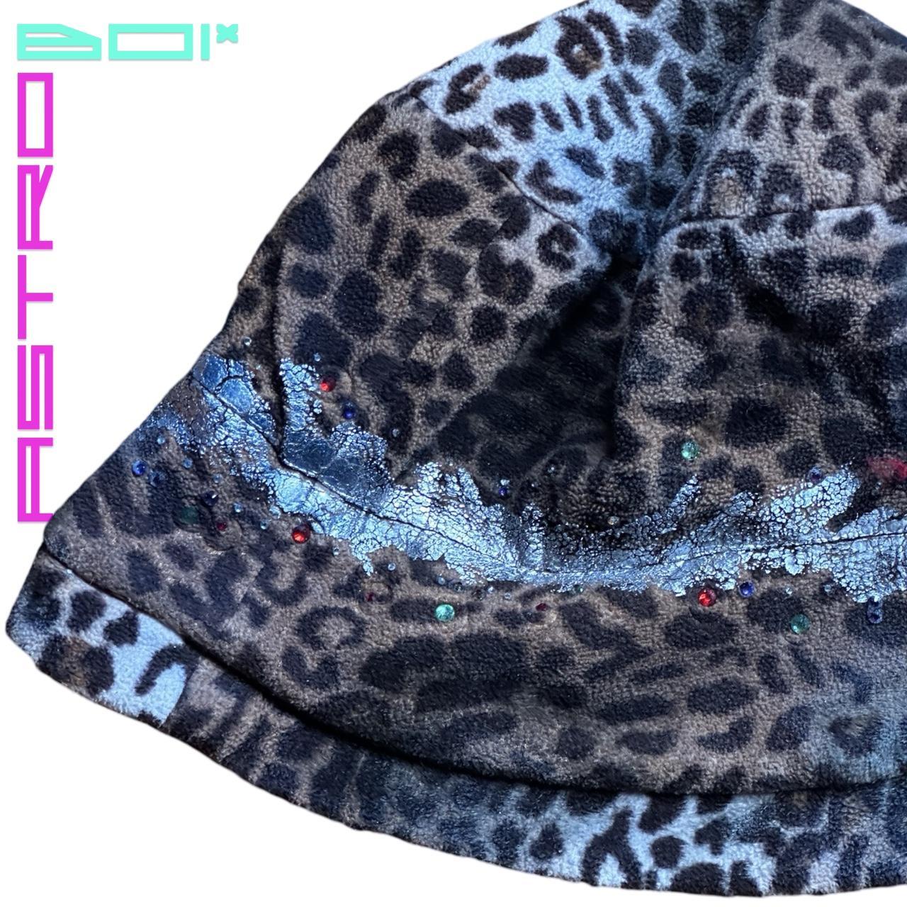 ASTROBOI* BLUE LEOPARD PRINT RHINESTONE WINTER BUCKET HAT